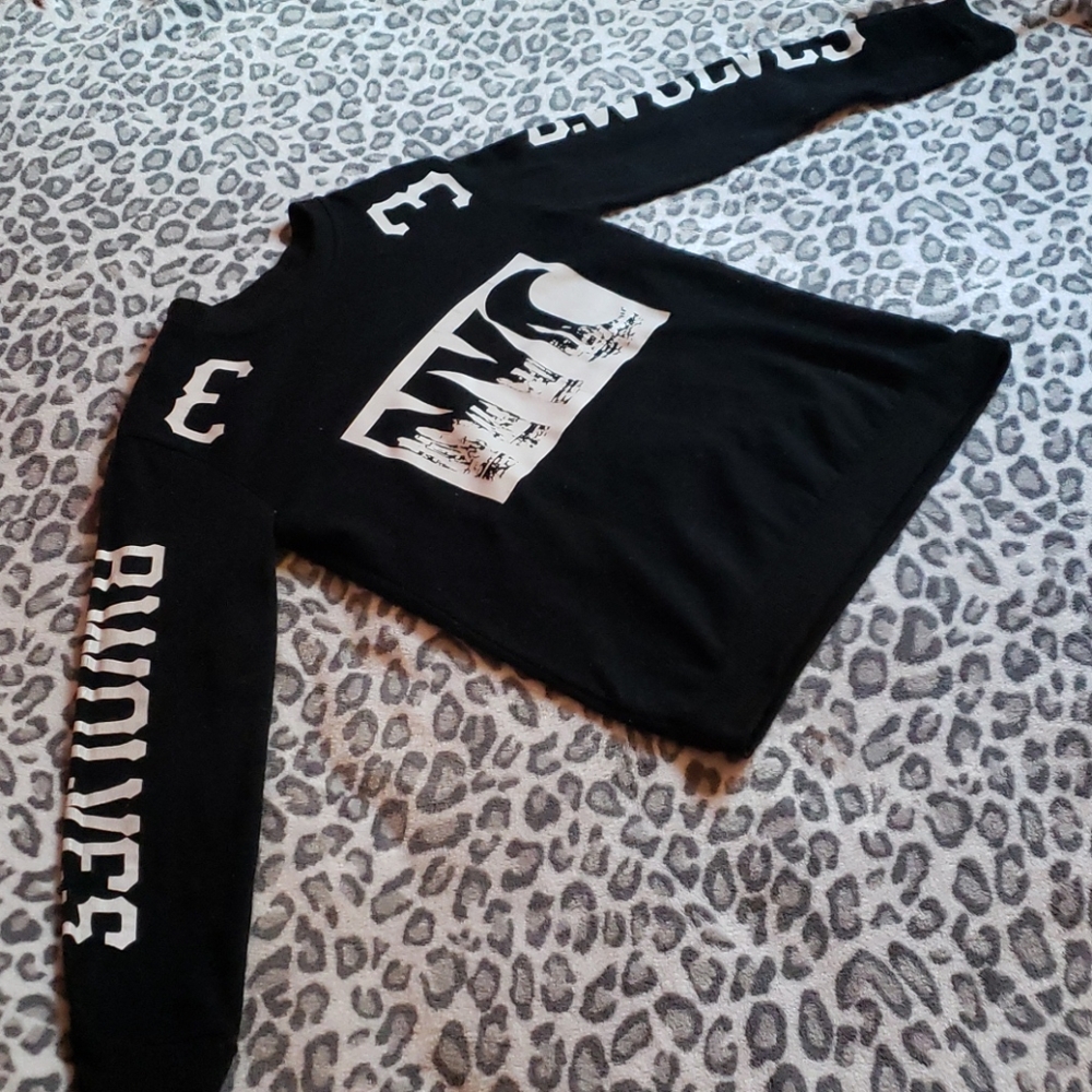 Long sleeve/sweater NYC